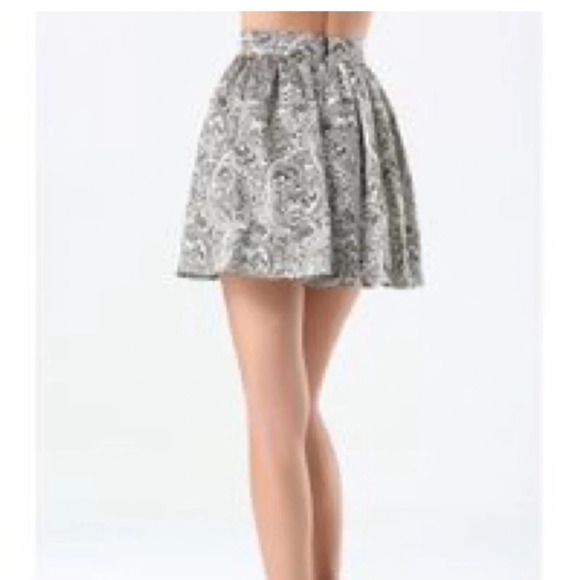 BEBE New With Tags Cupcake Jacquard Skirt Size 4 - Picture 2 of 6